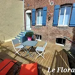 Les Belles Terrasses ,3 , Le Vegetal De 1 à 8 Personnes , Le Tropical De 1 à 6 Personnes , Le Floral Avec Terrasse De 1 à 3 Personnes , Quartier Calme Au Stationnement Gratuit à Coté De L'avenue Verte *