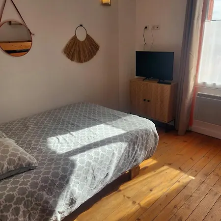 Les Belles Terrasses Dieppe: Tranquil With Avenue Views 디에프