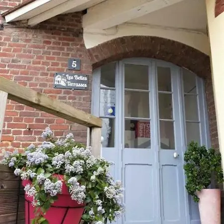 Les Belles Terrasses Dieppe: Tranquil With Avenue Views 아파트