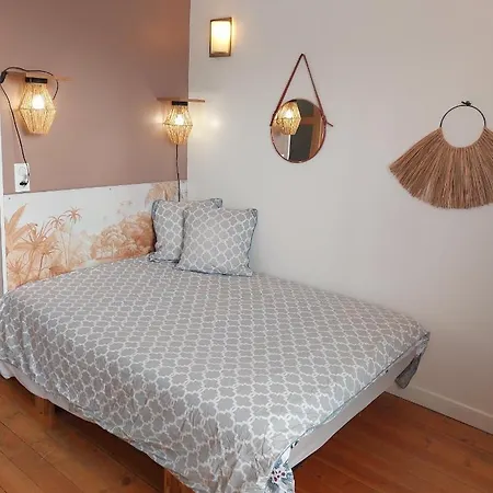 Les Belles Terrasses ,3 , Le Vegetal De 1 A 8 Personnes , Le Tropical De 1 A 6 Personnes , Le Floral Avec Terrasse De 1 A 3 Personnes , Quartier Calme Au Stationnement Gratuit A Cote De L'avenue Verte Apartmán Dieppe