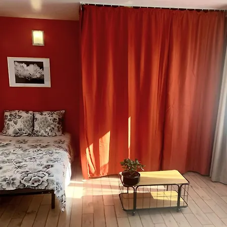 Les Belles Terrasses Dieppe: Tranquil With Avenue Views *