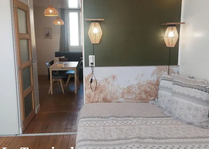 Les Belles Terrasses ,3 , Le Vegetal De 1 A 8 Personnes , Le Tropical De 1 A 6 Personnes , Le Floral Avec Terrasse De 1 A 3 Personnes , Quartier Calme Au Stationnement Gratuit A Cote De L'avenue Verte Apartman